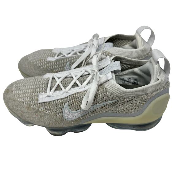 Nike Shoes - Nike VaporMax 2021 Flyknit White Pure Platinum DC4112-100 Women’s size 9